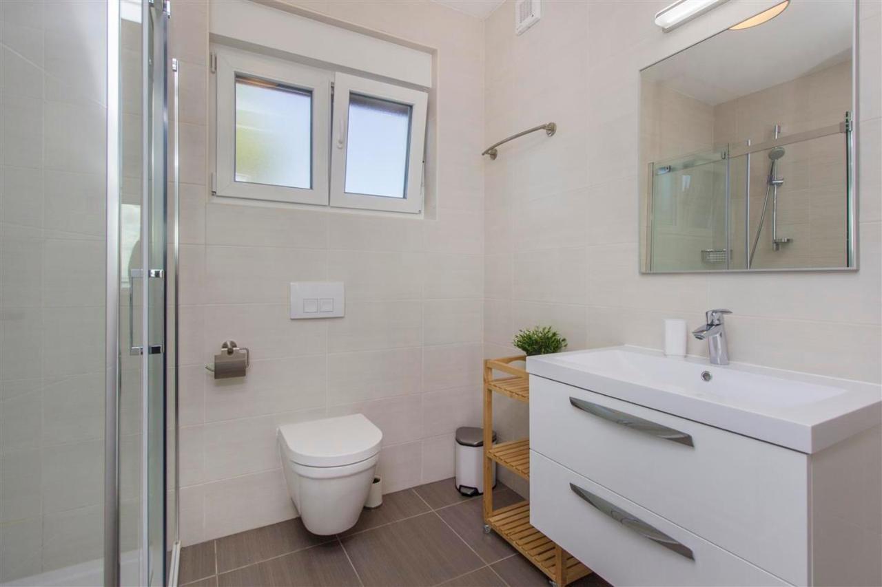 Villa Top Of Murter, Two Bedroom Apartment Luaran gambar